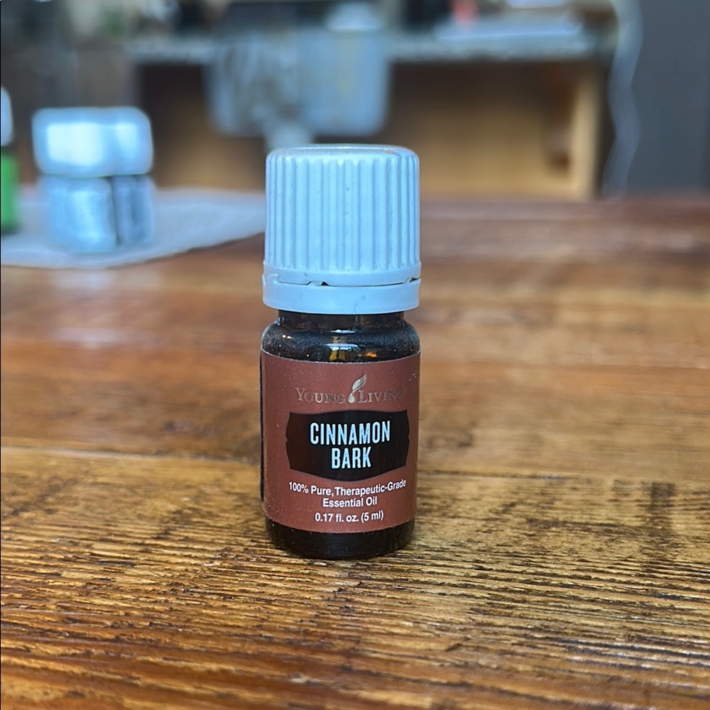 Young Living Cinnamon Bark Oil with White Cap